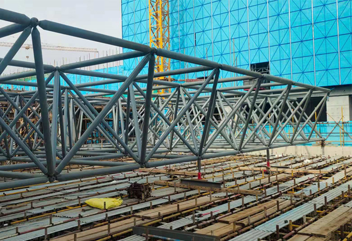 牡丹江高铁东总部基地2号楼网架